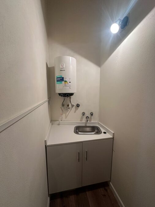 Urdinarrain 396 / Casa Comercial.