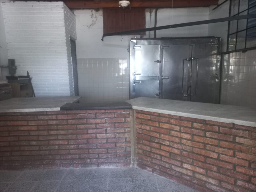 Alquiler de local comercial – Oro Verde (Triangular)