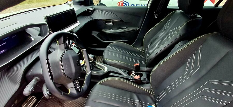 Vendo Peugeot 208 GT200 línea nueva 2025