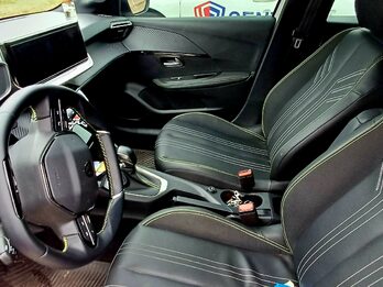 Vendo Peugeot 208 GT200 línea nueva 2025