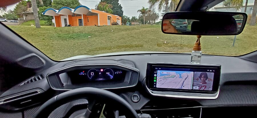 Vendo Peugeot 208 GT200 línea nueva 2025