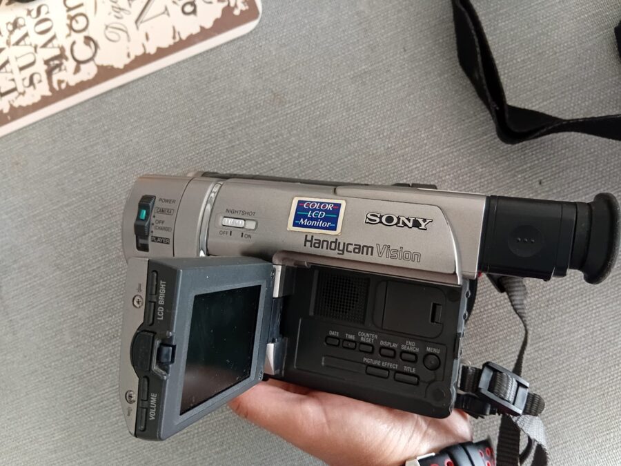 Camara filmadora Sony "impeclable"