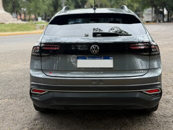 VENDO NIVUS 2022 CON 46 MIL KM