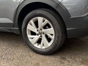VENDO NIVUS 2022 CON 46 MIL KM