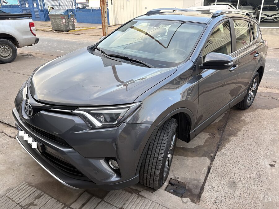 TOYOTA RAV4 4X4 VX 2018
