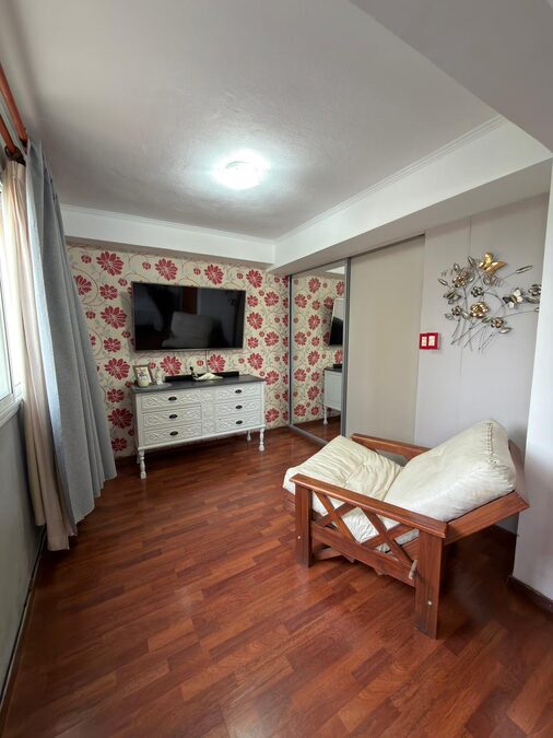 SEMIPISO EN VENTA - SANTA FE Y MALVINAS