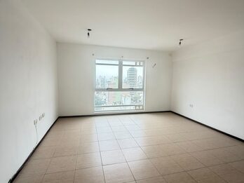 VENDO DEPARTAMENTO CON VISTA AL RIO.