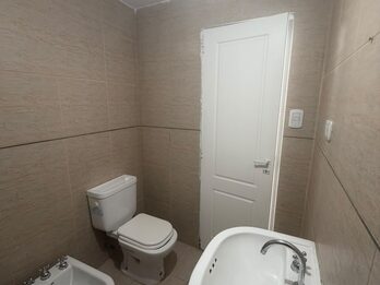 VENDO DEPARTAMENTO CON VISTA AL RIO.