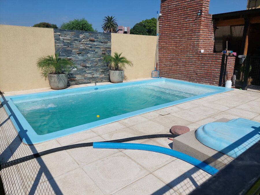 VENTA DE HERMOSA CASA EN VILLA FONTANA