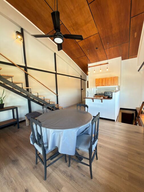 EXCLUSIVA CASA EN VENTA - BAJADA GRANDE.