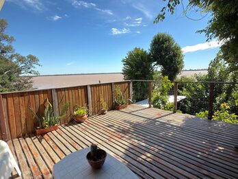 EXCLUSIVA CASA EN VENTA - BAJADA GRANDE.