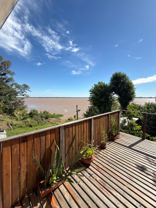 EXCLUSIVA CASA EN VENTA - BAJADA GRANDE.