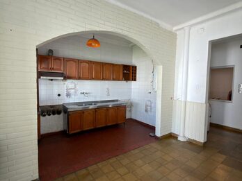 VENDO CASA 3 DORMITORIOS - DON BOSCO