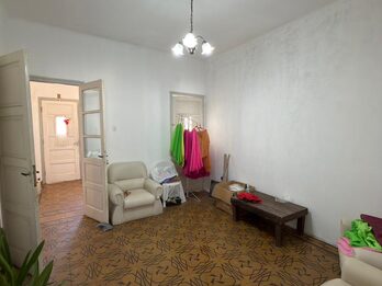 VENDO CASA 3 DORMITORIOS - DON BOSCO