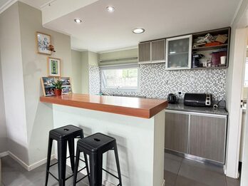 VENDO DUPLEX - ECHEVERRIA Y BLAS PARERA
