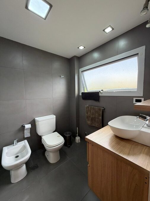 VENDO DUPLEX - ECHEVERRIA Y BLAS PARERA
