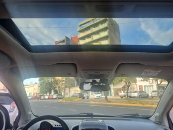 Único Chevrolet Sonic LTZ 5p L/15 MT 2015