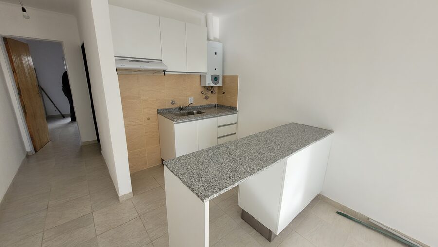 BALCAR 1 DORM