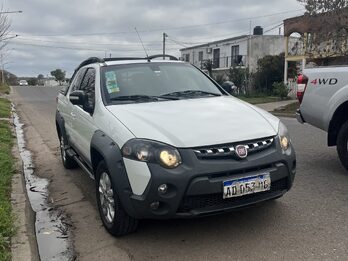 VENDO FIAT STRADA ADVENTURE 1.6 2018 GNC 93000km