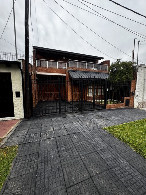 AYACUCHO 1252