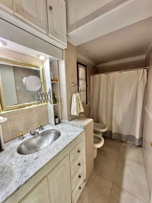 🏡 Casa 4 dorm | Piscina | 1.033 m² – Zona La Toma