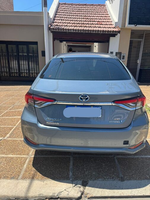 Vendo Toyota Corolla Hybrid SEG en excelente estado