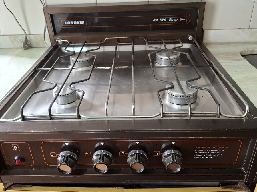 HORNO Y ANAFE LONGVIE