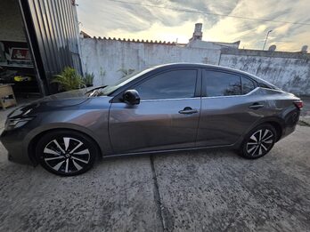 Nissan Sentra Exclusive 2024  14.000 KM