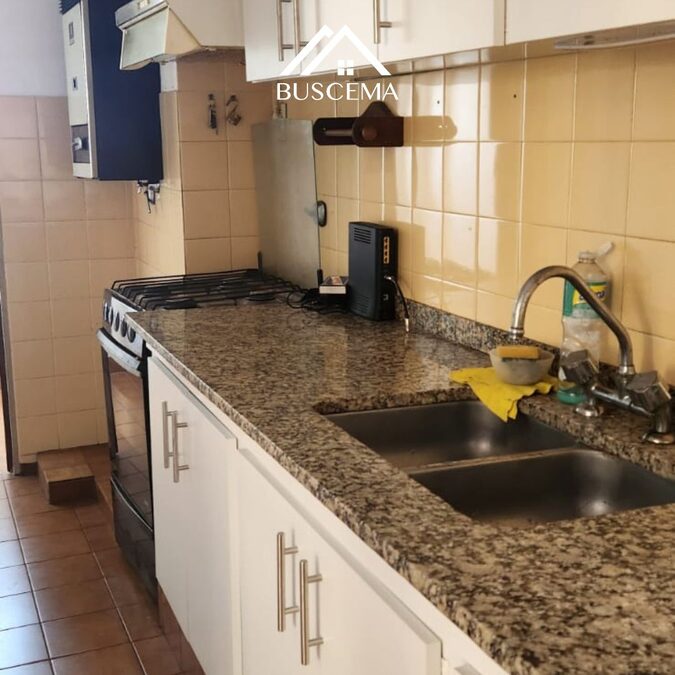 Departamento en alquiler – 3 dorm. con cochera – Piso 11 – Santa Fe esquina Malvinas