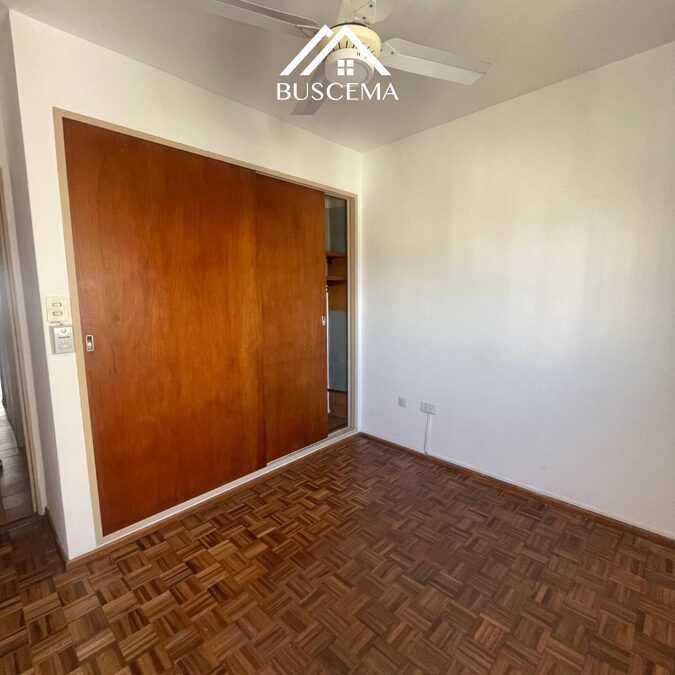 Departamento en alquiler – 3 dorm. con cochera – Piso 11 – Santa Fe esquina Malvinas