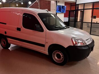 Citroen berlingo C/gnc furgon !!!
