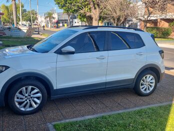 VOLKSWAGEN T-CROSS MODELO 2020 IMPECABLE