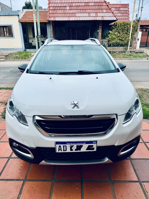 VENDO PEUGEOT 2008 ALLURE MOD 2019