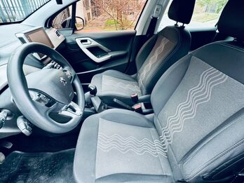 VENDO PEUGEOT 2008 ALLURE MOD 2019