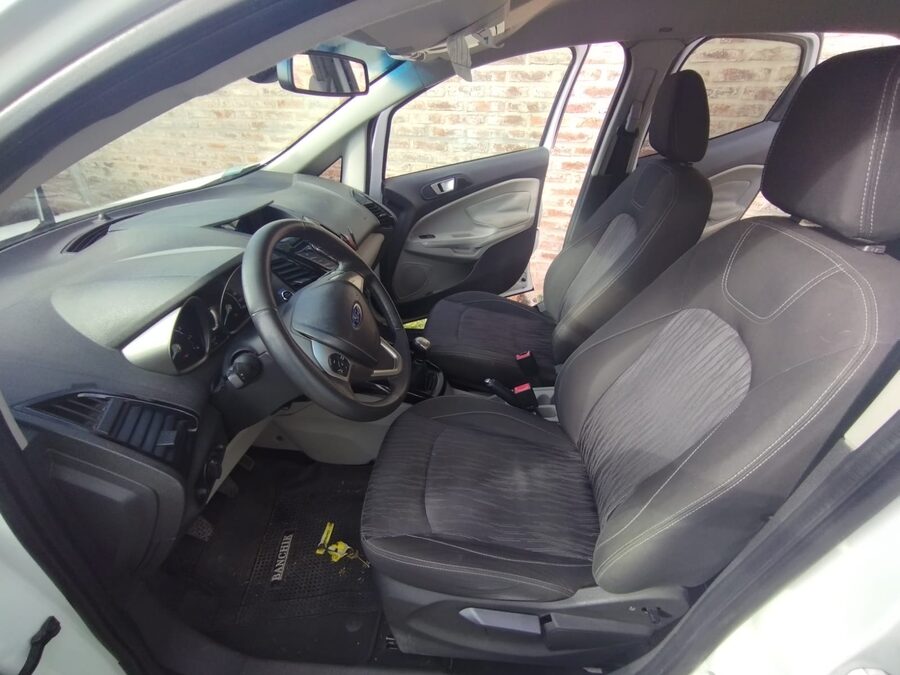 VENDO FORD ECOSPORT 2015 - TITANIUM FULL 1.6 MANUAL