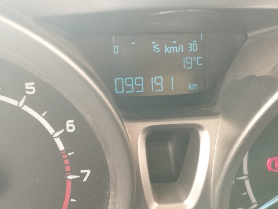 VENDO FORD ECOSPORT 2015 - TITANIUM FULL 1.6 MANUAL