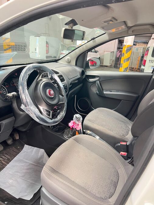 Fiat Palio Attractive Top 1.4 (2017) – Impecable