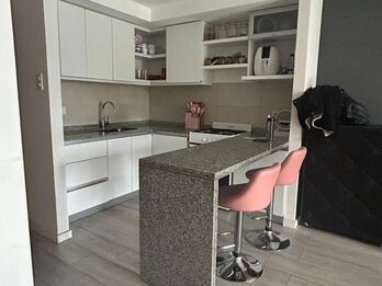 VENDO DEPTO 1 DORMITORIO ZONA PARQUE
