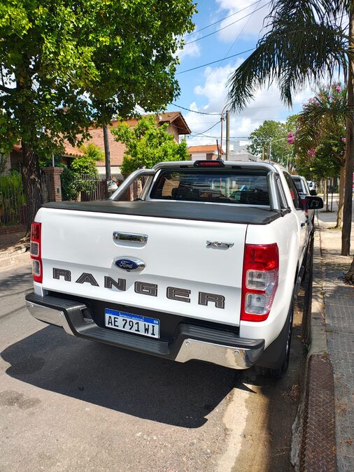 Ford Ranger XLT- 2021