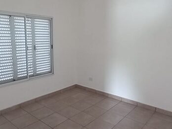 Dúplex a estrenar. Calle Santos Domínguez, todos los servicios!