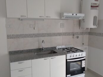 EXCELENTE DÚPLEX ZONA LEBENSOHN ALQUILA PROPIETARIO