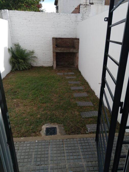 EXCELENTE DÚPLEX ZONA LEBENSOHN ALQUILA PROPIETARIO