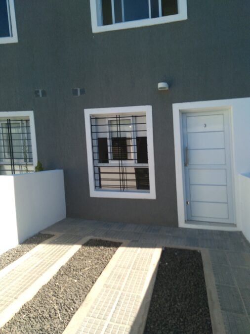 EXCELENTE DÚPLEX ZONA LEBENSOHN ALQUILA PROPIETARIO
