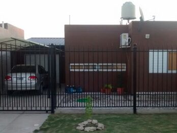 Casa 2 Dormitorios San Benito ( ER )