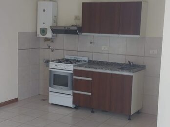 Alquilo depto calle España 1 dormitorio