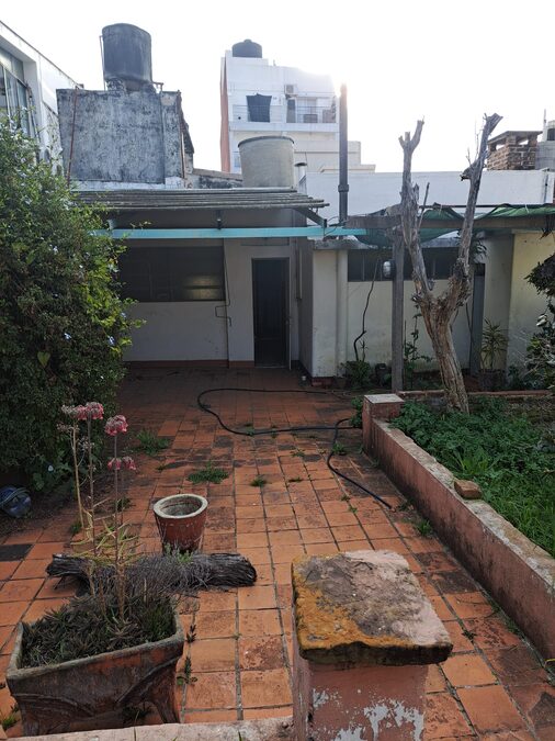 Vendo Casa de 3 dormitorios en calle Cura Arias Montiel y Echague