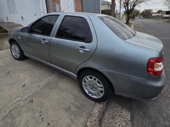 Fiat Siena 1.7 diésel año 2007
