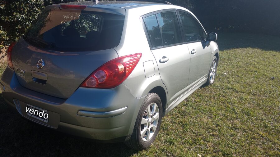 NISSAN TIIDA. 70mil km
