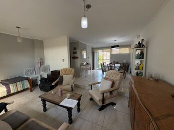 EN VENTA HERMOSA CASA EN BARRIO SOLVENCIA -SAN BENITO