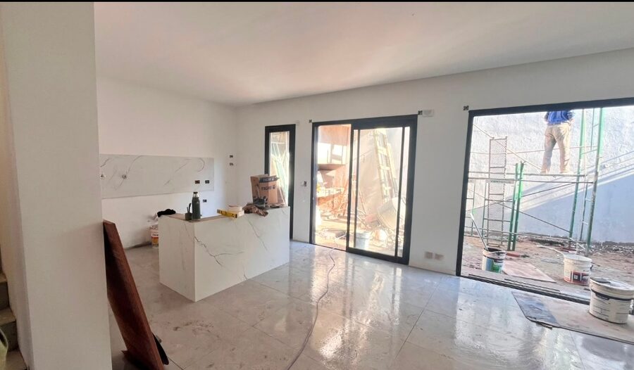 Impecable casa en Venta zona Centro - Alsina 432 - A Estrenar